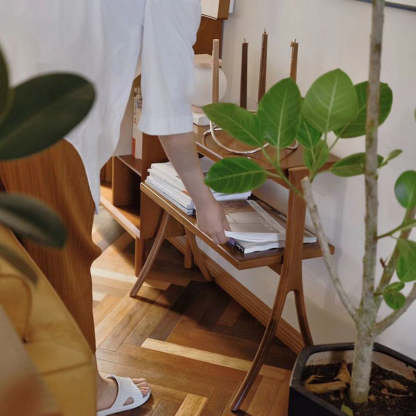 Retro Y-Frame Wood Iron Side Table