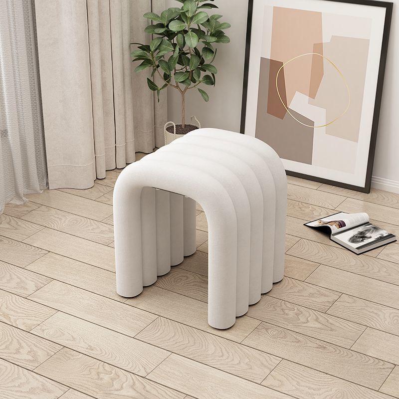 Minimalist U-Shape Lambswool Steel Chair — White