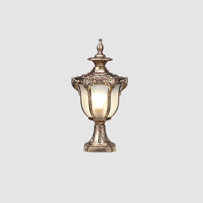 European Retro Die-Cast Aluminum Solar Garden