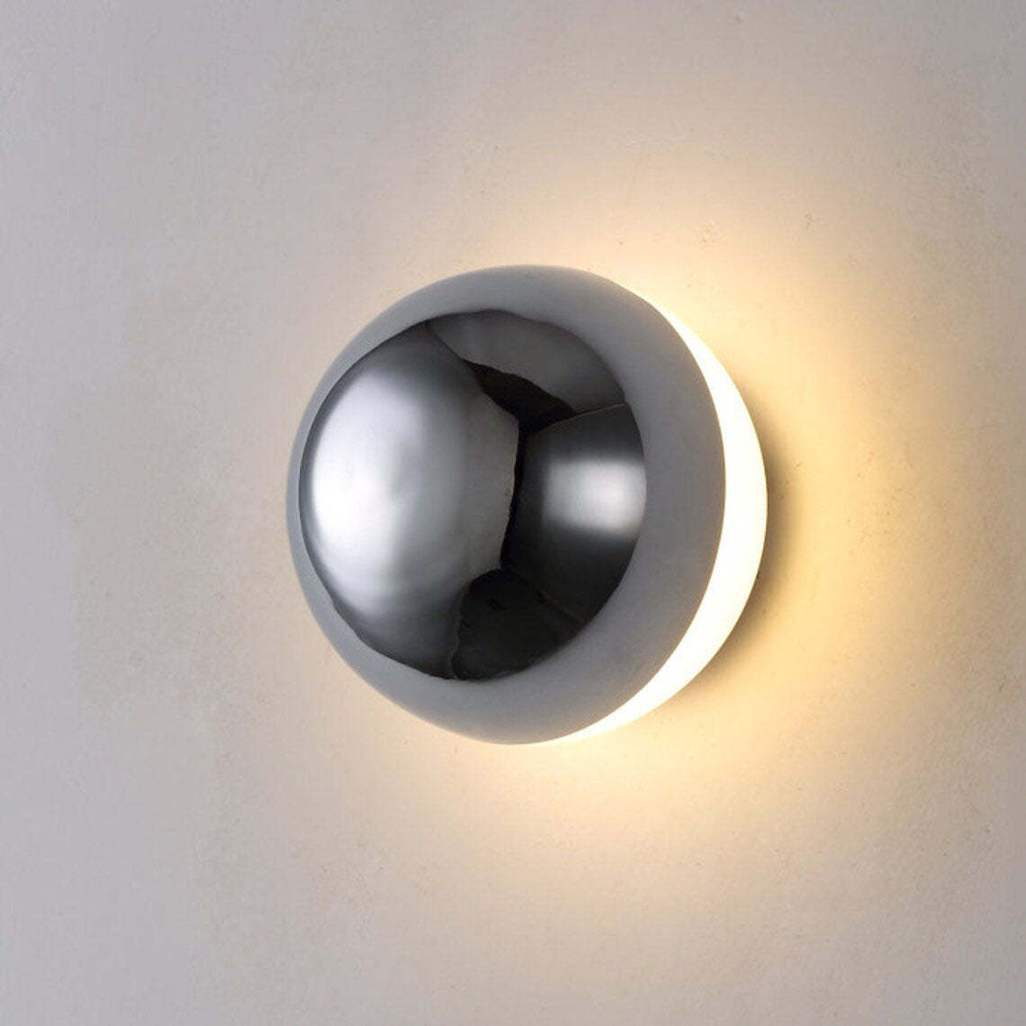 Modern Meteorite Semicircle Metal LED Sconce — Large - Gold / Warm Light (3000K) / 110V-120V For US/CA
