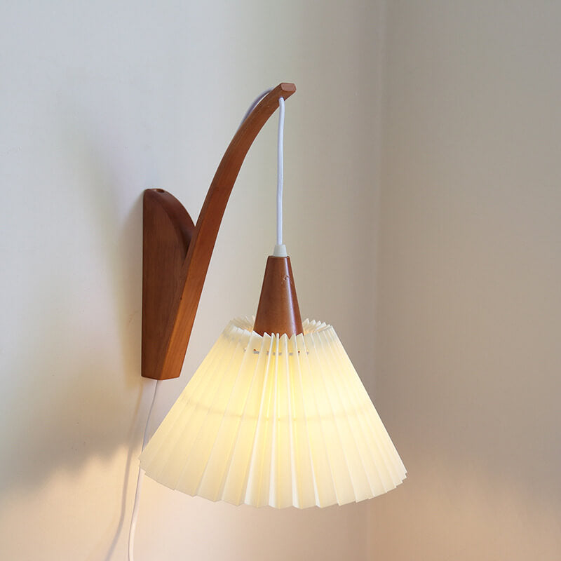 Japanese Solid Wood Pleated Fabric Umbrella Wall Sconce — Walnut Lamp Arm + Glass Lampshade / 110V-120V For US/CA