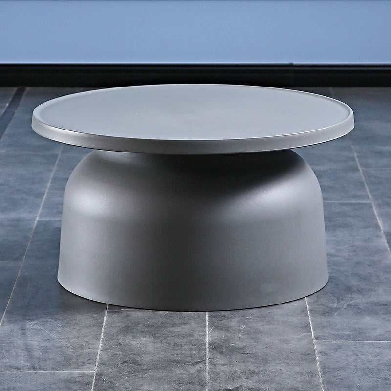 Minimalist Round Plastic Coffee Table — Green