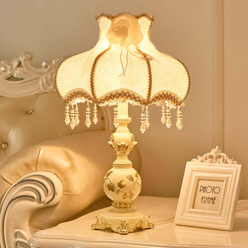 European Retro Carved Resin Fabric Alloy Lamp — C / Push Button Switch / 110V-120V For US/CA