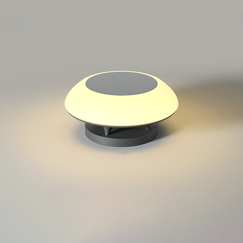 Modern Solar Spaceship Landscape Light