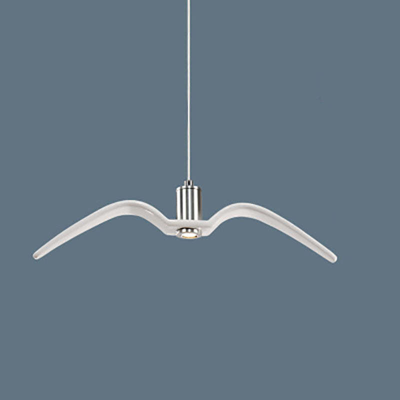 Nordic Wrought Iron Seagull LED Pendant Light