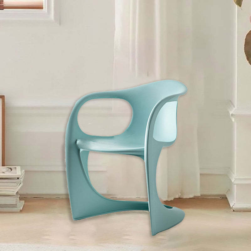 Scandinavian Curved Plastic Armchair — Green