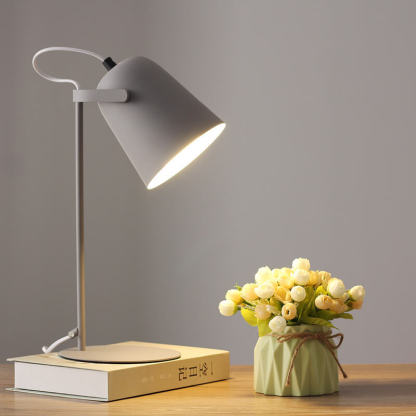 Nordic Macaron Iron Bucket Table Lamp