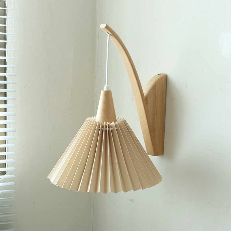 Japanese Solid Wood Pleated Fabric Umbrella Wall Sconce — Log Lamp Arm + White Fabric Lampshade / 220V-240V For UK/AU