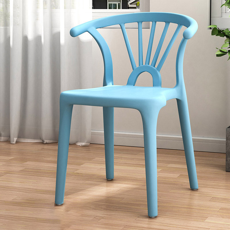 Scandinavian Arc Plastic Stackable Dining Chair — Dark Green