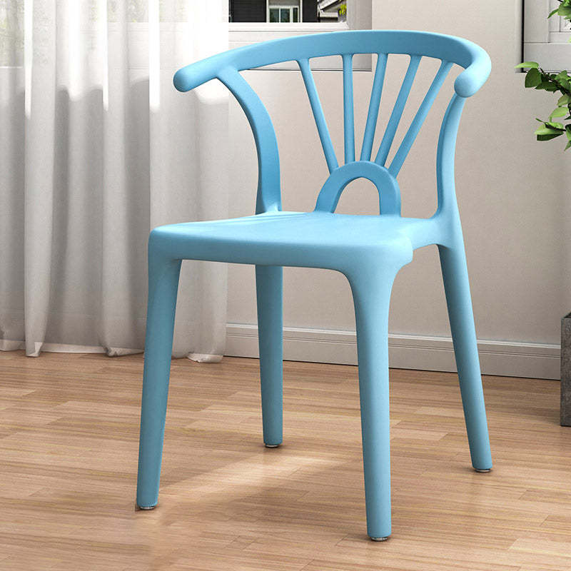 Scandinavian Arc Plastic Stackable Dining Chair — Dark Green