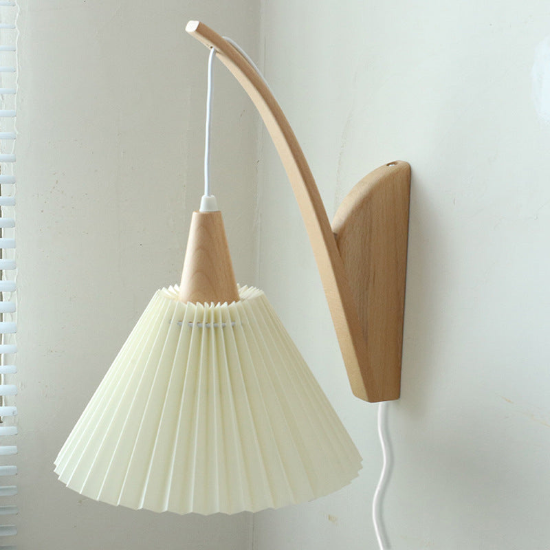 Japanese Solid Wood Pleated Fabric Umbrella Wall Sconce — Log Lamp Arm + White Fabric Lampshade / 110V-120V For US/CA