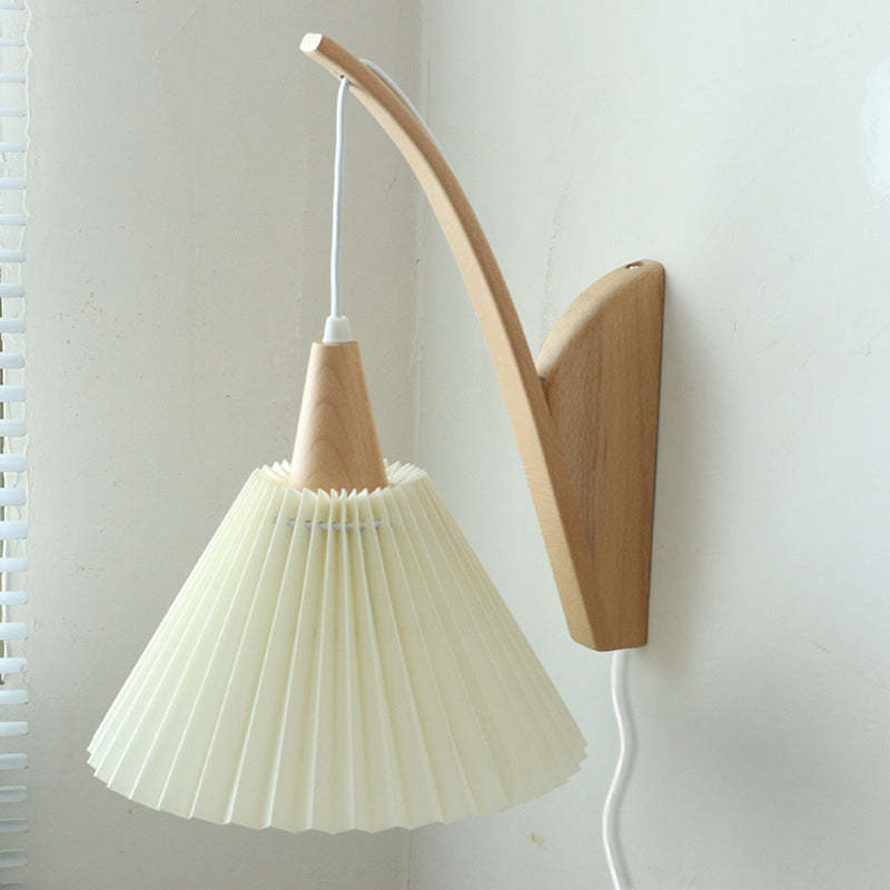 Japanese Solid Wood Pleated Fabric Umbrella Wall Sconce — Log Lamp Arm + White Fabric Lampshade / 110V-120V For US/CA