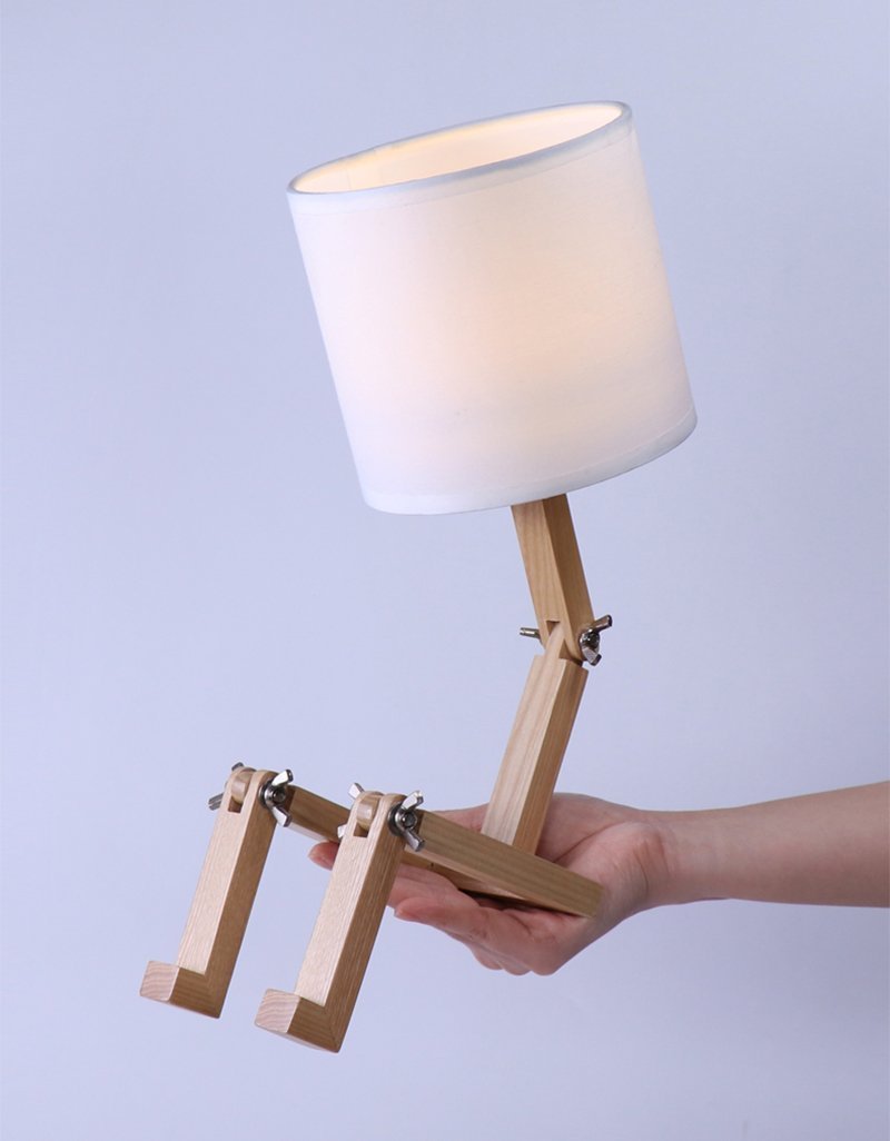 Adjustable LED Wooden Sitting Robot Lamp