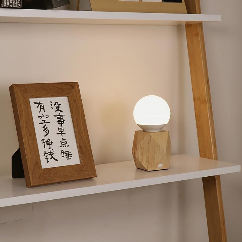 Handy Nordic Geometric Wood Touch Mini Lamp