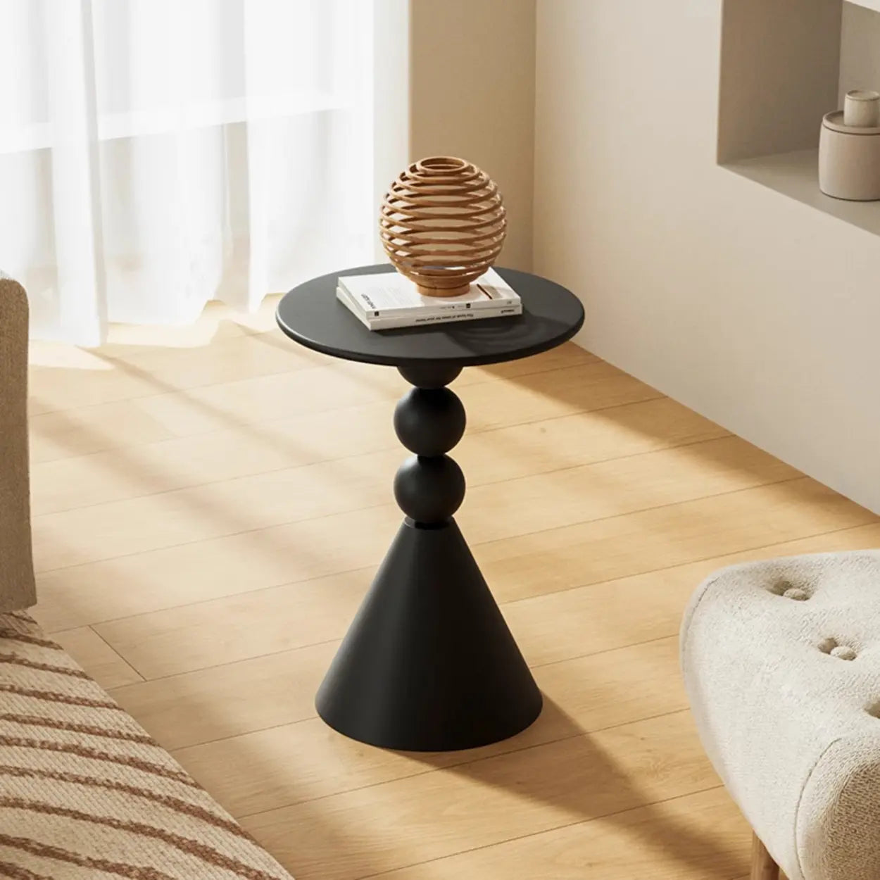 Art Deco Black Round Pedestal Chairside Table