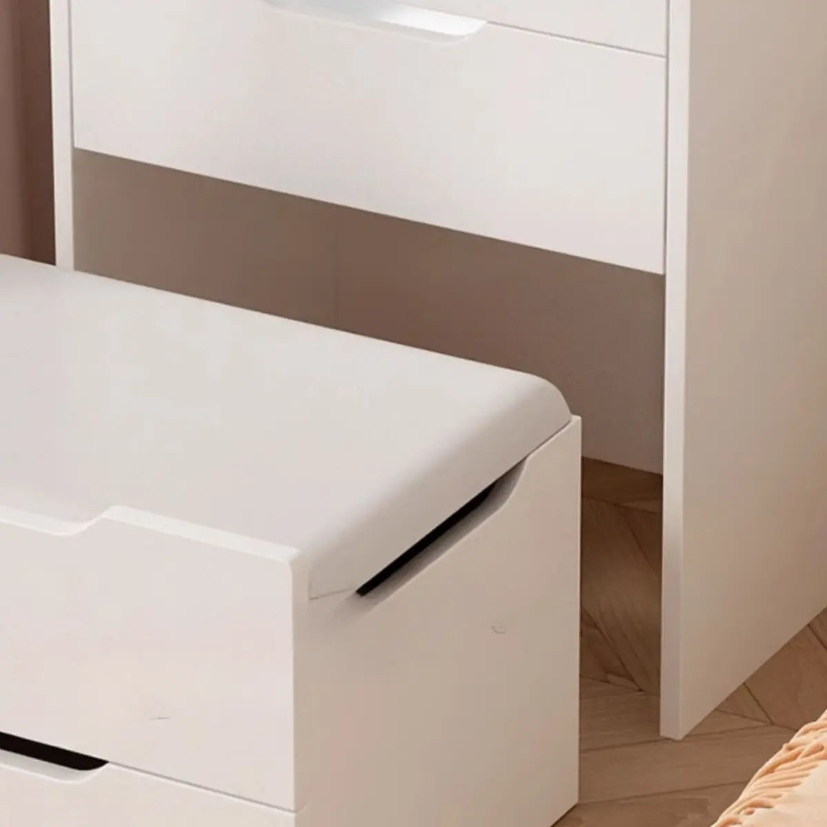 Art Deco White Wood Vanity with Seat — White / Makeup Vanity & Stool