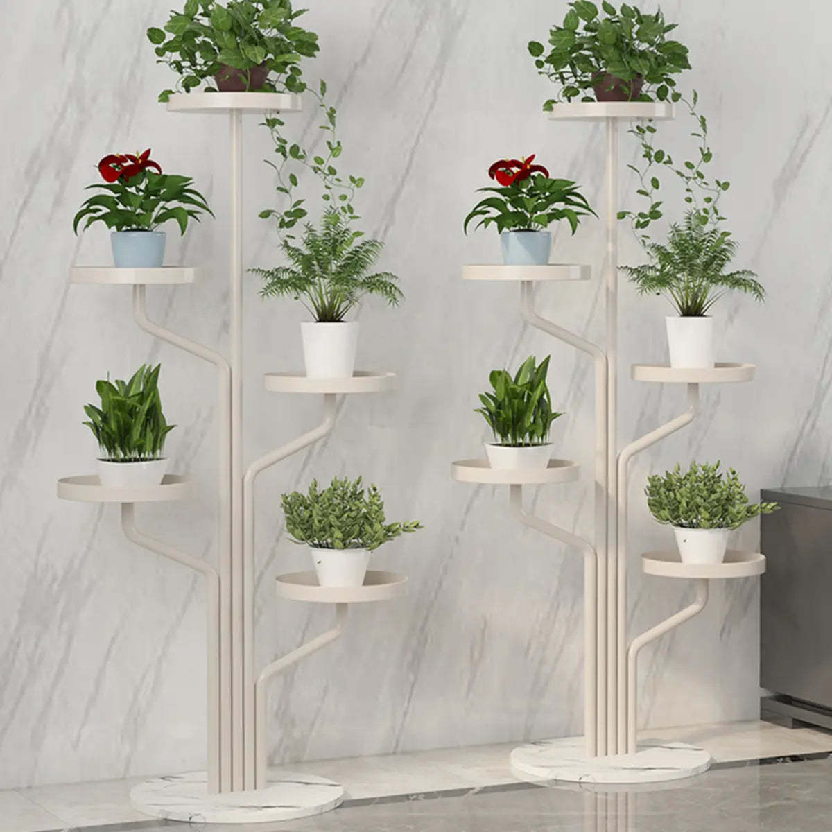 Artistic Tree-Shape Tiered Gold Metal Plant Stand — Black-White