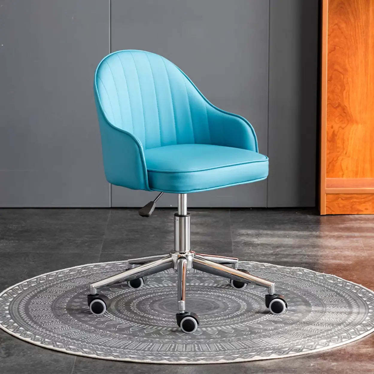 Beige Curved Leather Low-Back Swivel Office Chair