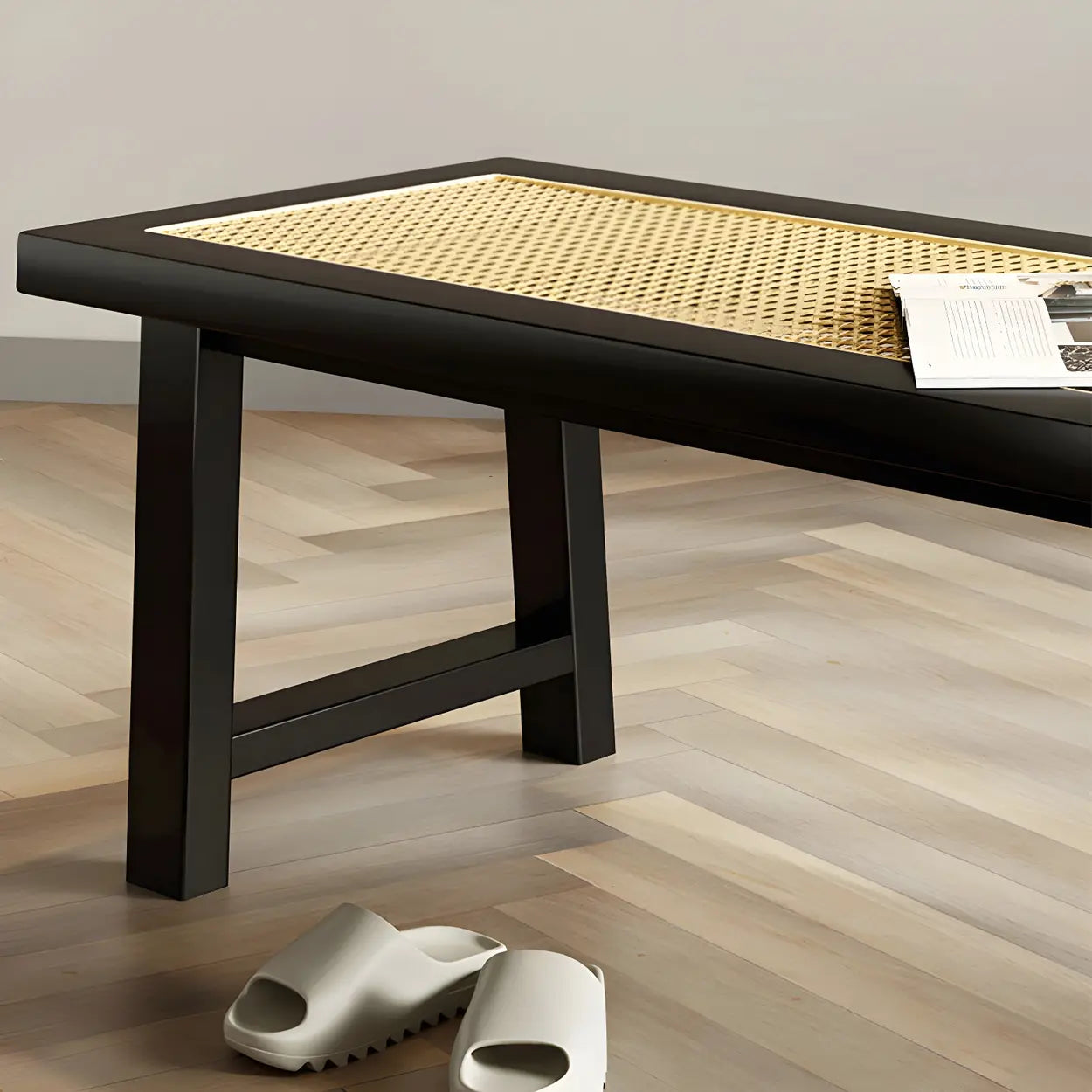 Black Bedroom Bench with Shoe Storage — White (Metal & Wood) / Storage Included