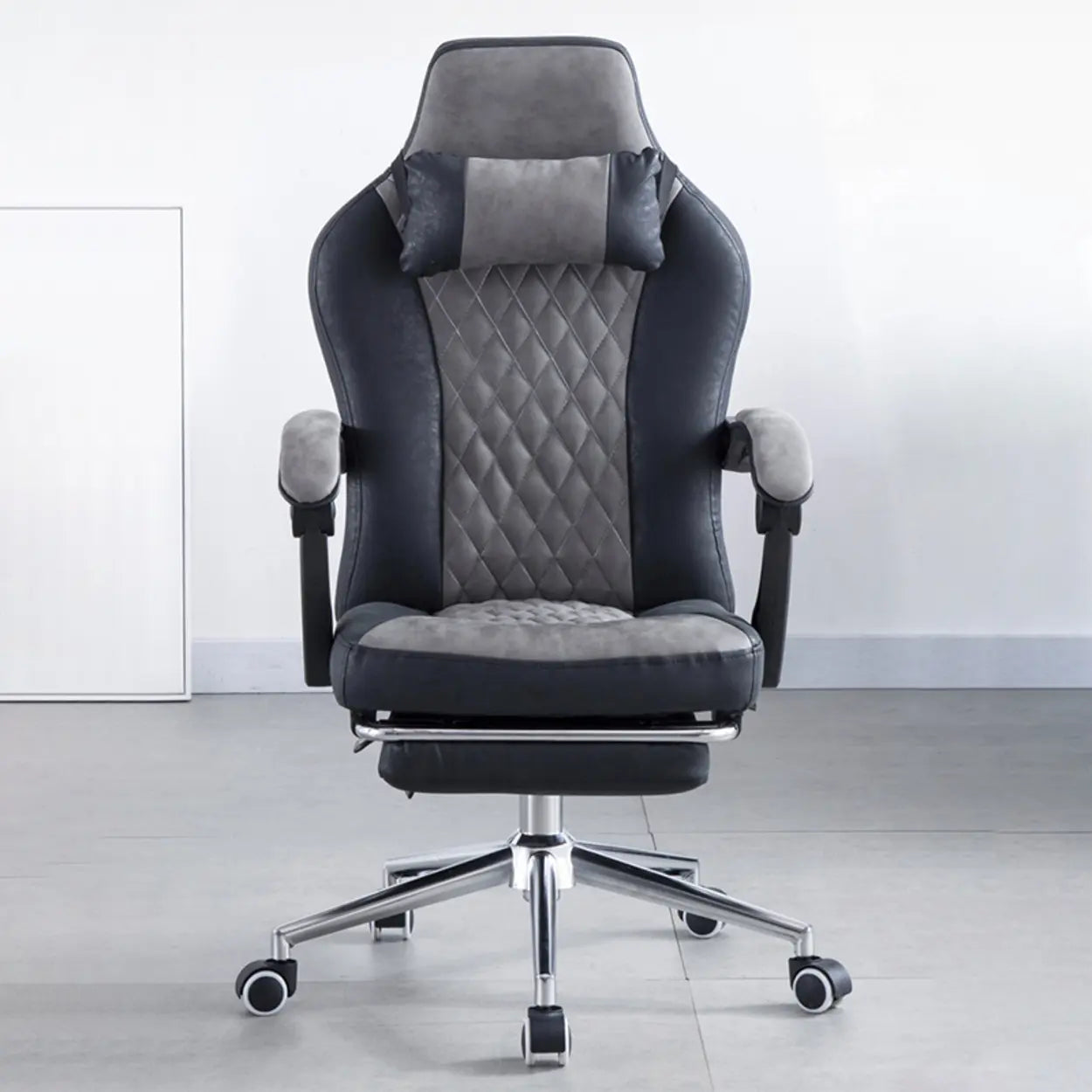 Black-Gray Executive Tilt-Lock Faux Leather Office Chair — Black-Gray / With Footrest / Latex