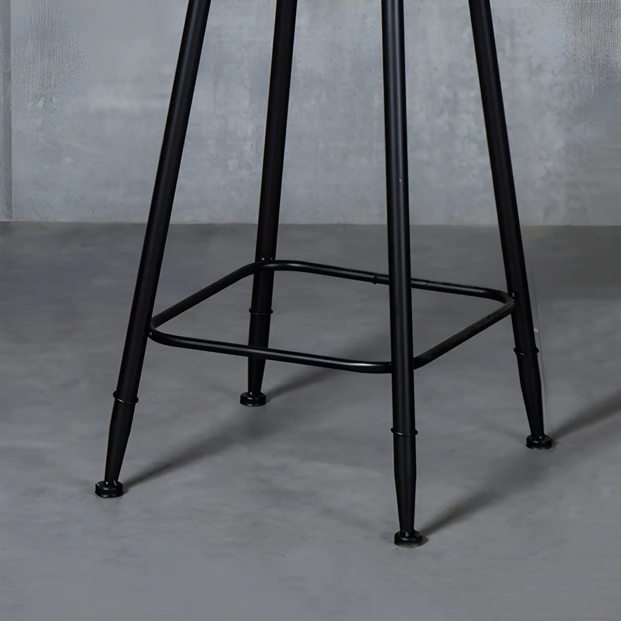 Black Metal Round Fabric Cushion Bar Stool — Green / 1 Piece