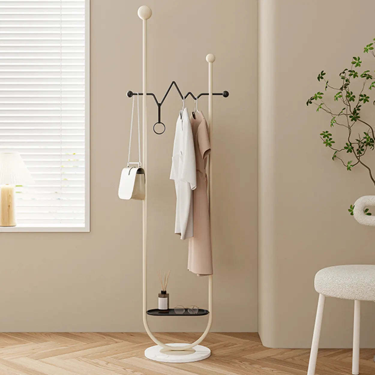 Black-Red Metal Loop Shelf Coat Stand