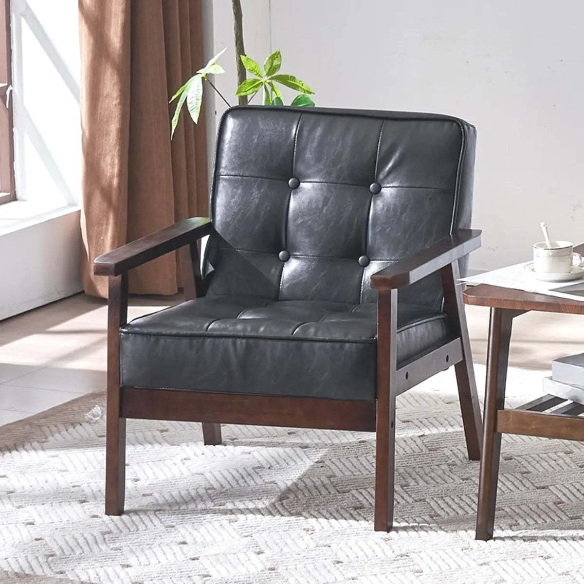 Leather tufted oiled accent chairs in leather — Black
