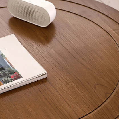 Brown Scratch Resistant Round Pine Wood Coffee Table
