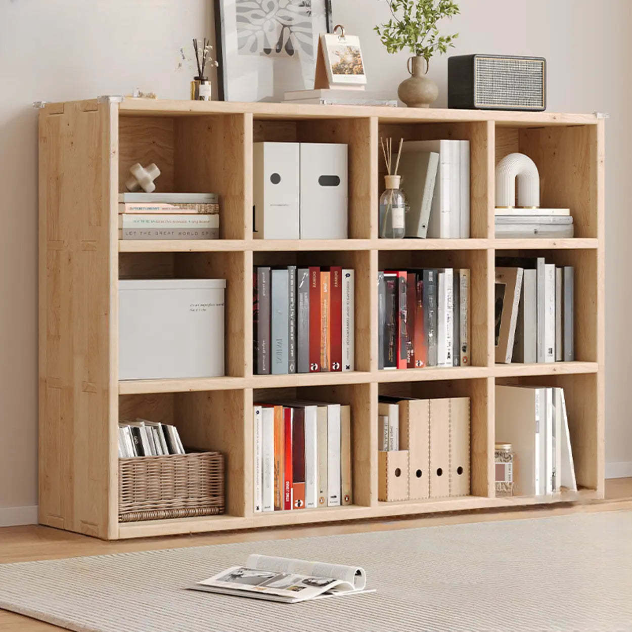 Casual Horizontal Wooden Closed Back Bookcase