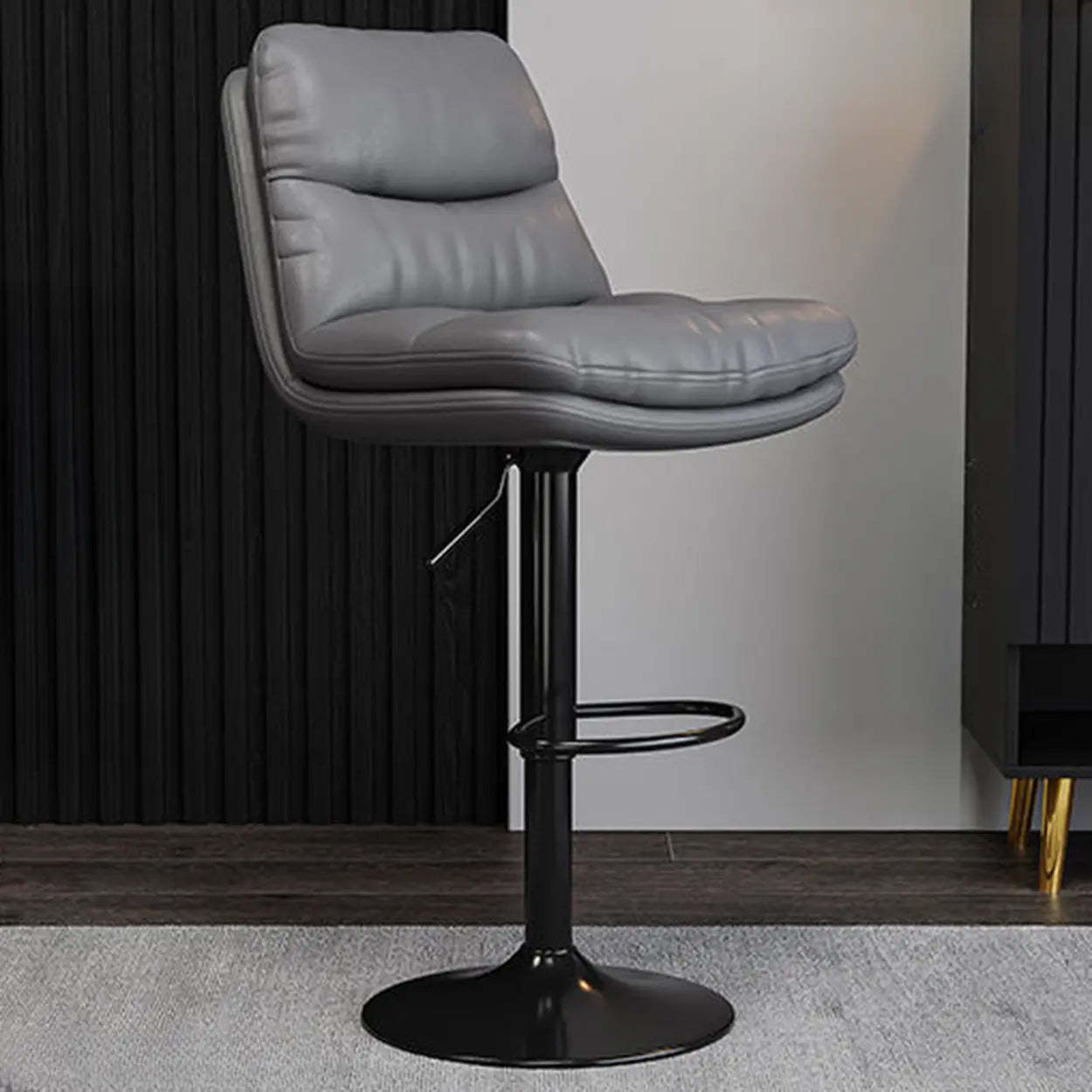 Modern back saddle bar & counter stools in leather — Light Gray / Black