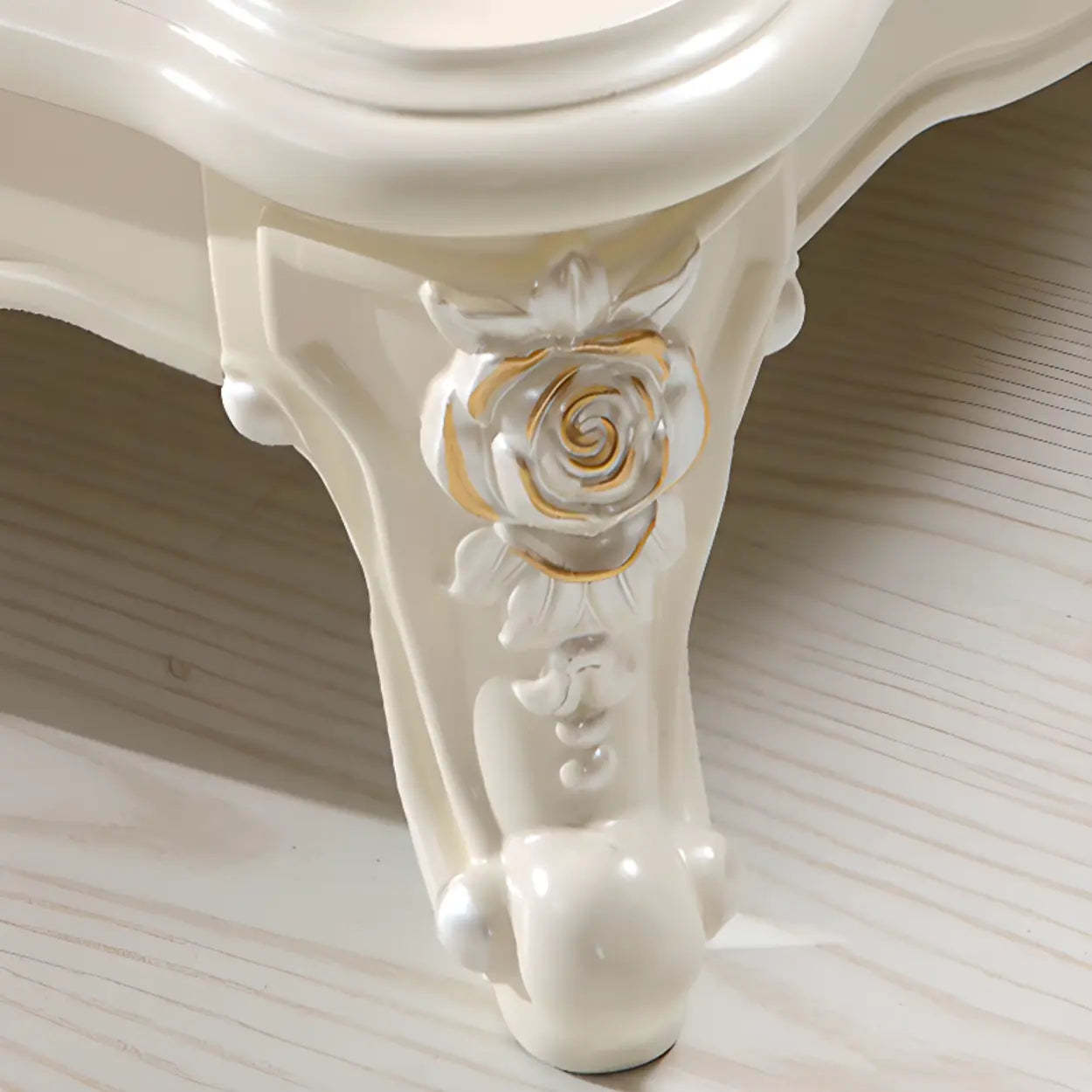 Classical Cream Vertical Wooden Chest