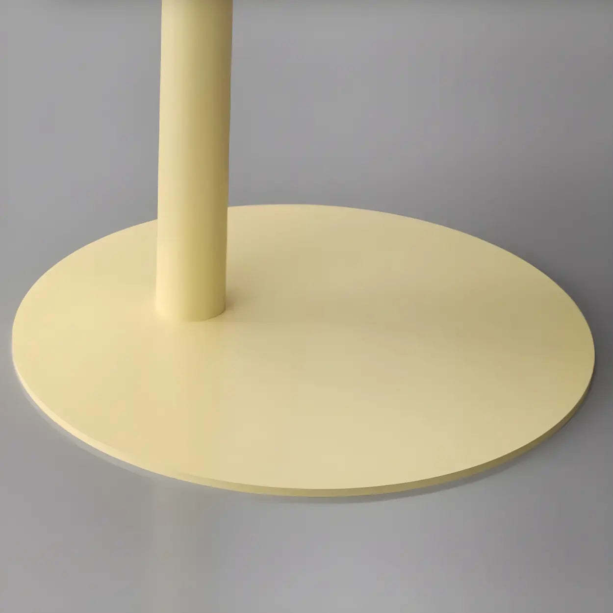 Round Metal C-Shape Side Table — Blue / 1