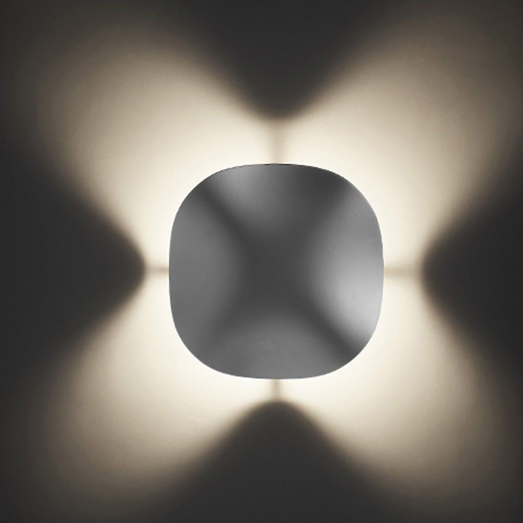 Multi-Functional Layered Design Outdoor Lights Waterproof LED Landscape Lighting-Lighom