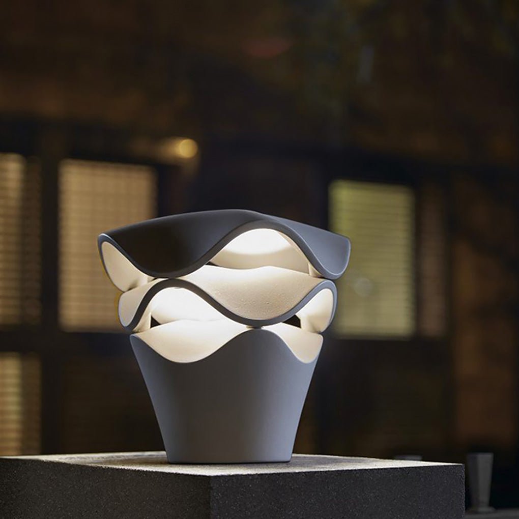 Multi-Functional Layered Design Outdoor Lights Waterproof LED Landscape Lighting-Lighom