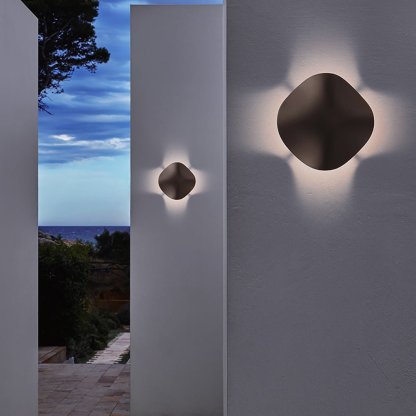Multi-Functional Layered Design Outdoor Lights Waterproof LED Landscape Lighting-Lighom