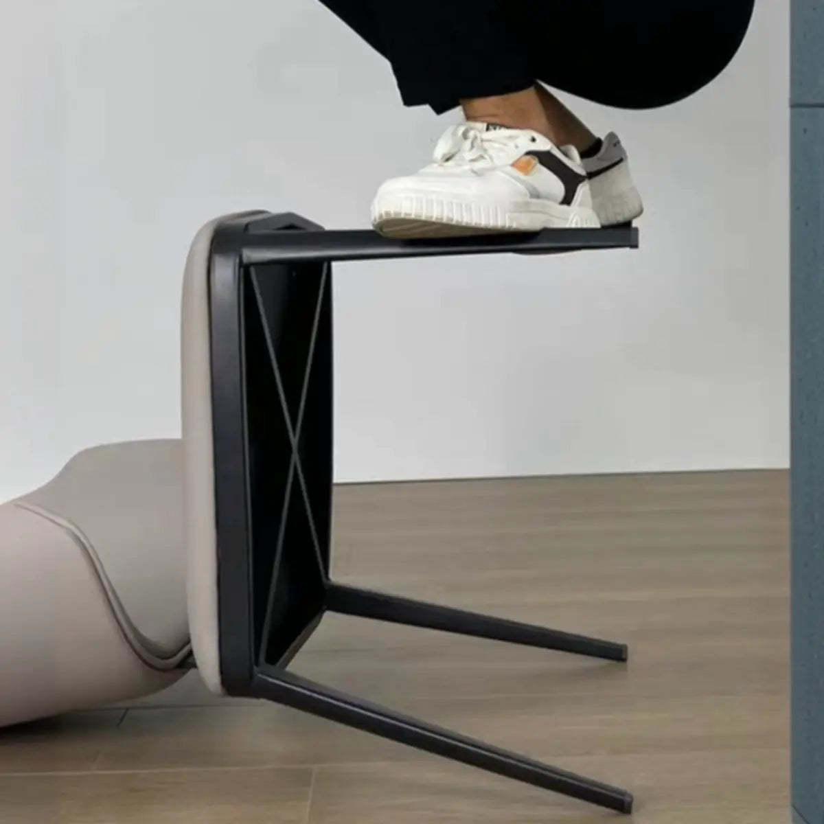 Curved-Back Armless Leather Dining Chair