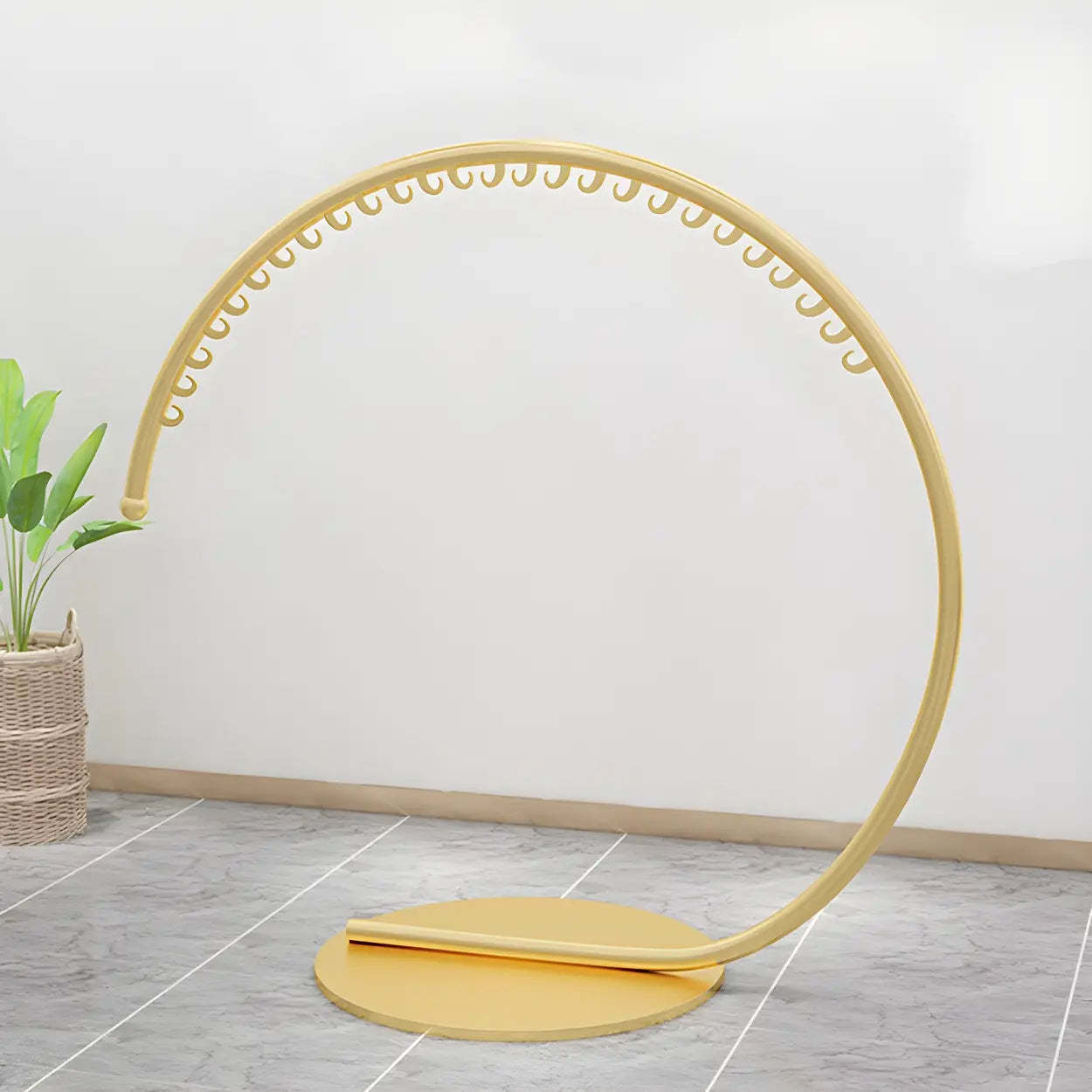 Elegant Golden Metal Arch Hook Coat Rack — White
