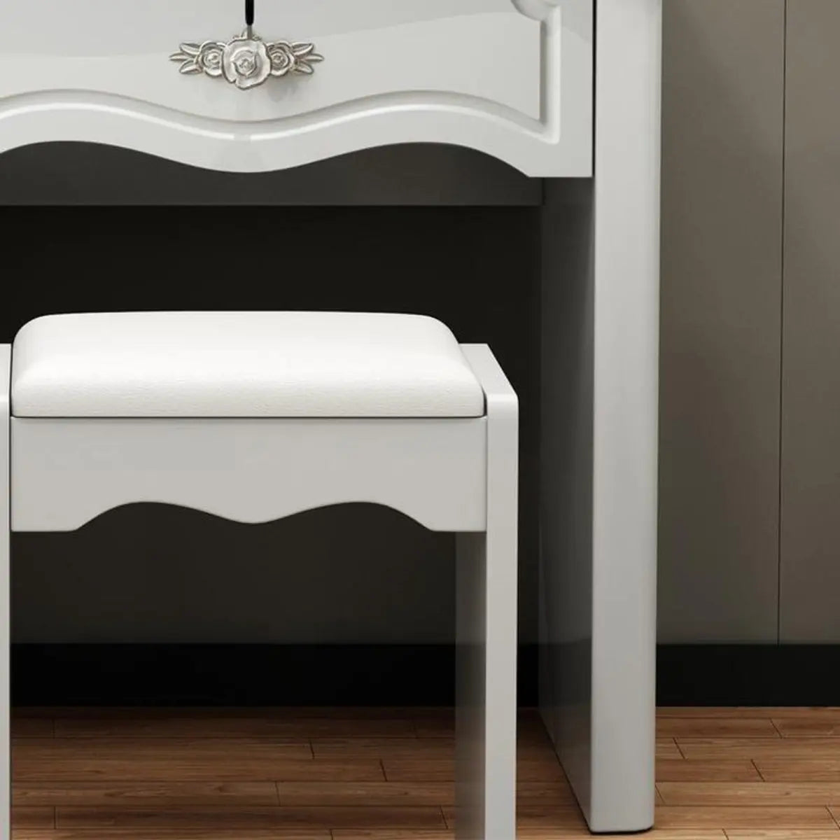 Elegant White Wood Drawer Makeup Vanity