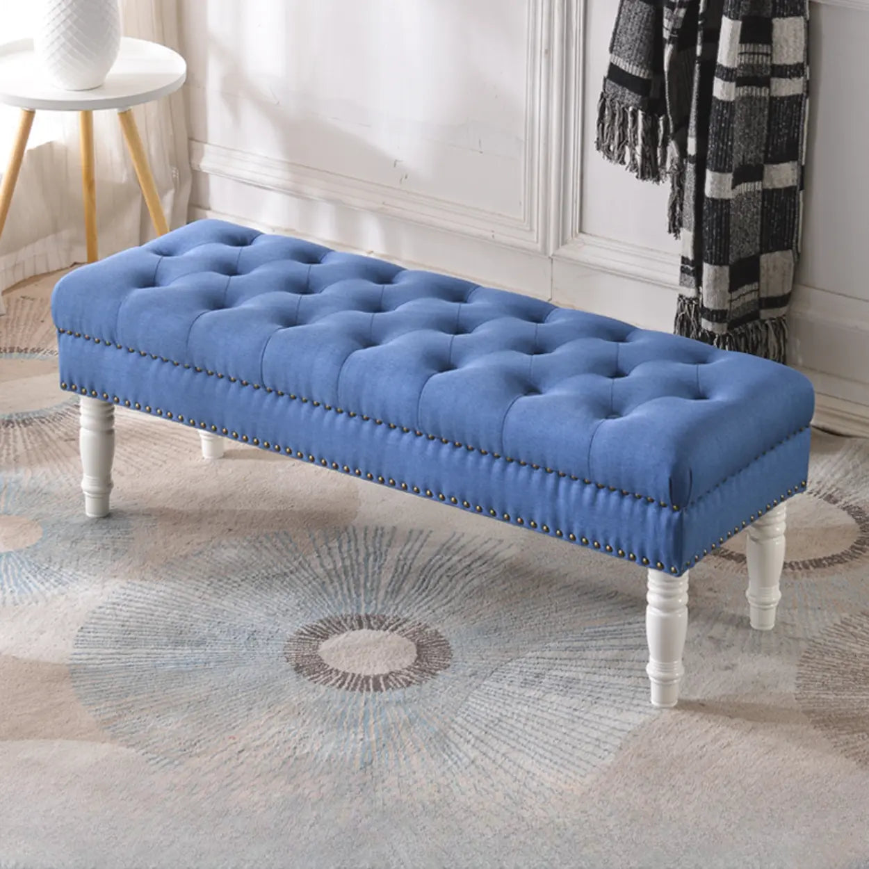Elegant Upholstered Entryway Bench with Tufted Cushion