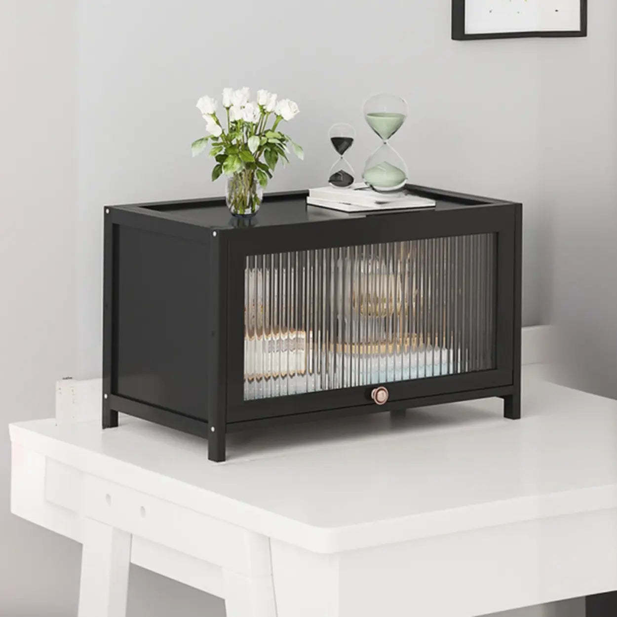 Elegant Wooden Mesh Rectangular Bookcase — Black-Gold