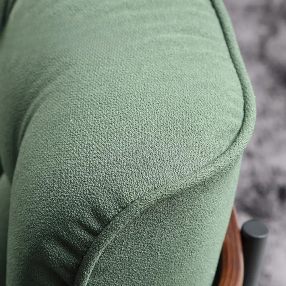 Ergonomic Green Tufted Back Spider Base Side Chair