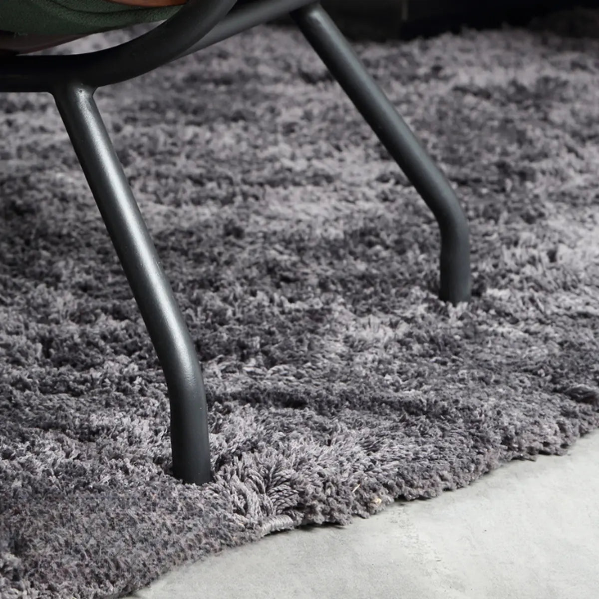 Ergonomic Green Tufted Back Spider Base Side Chair