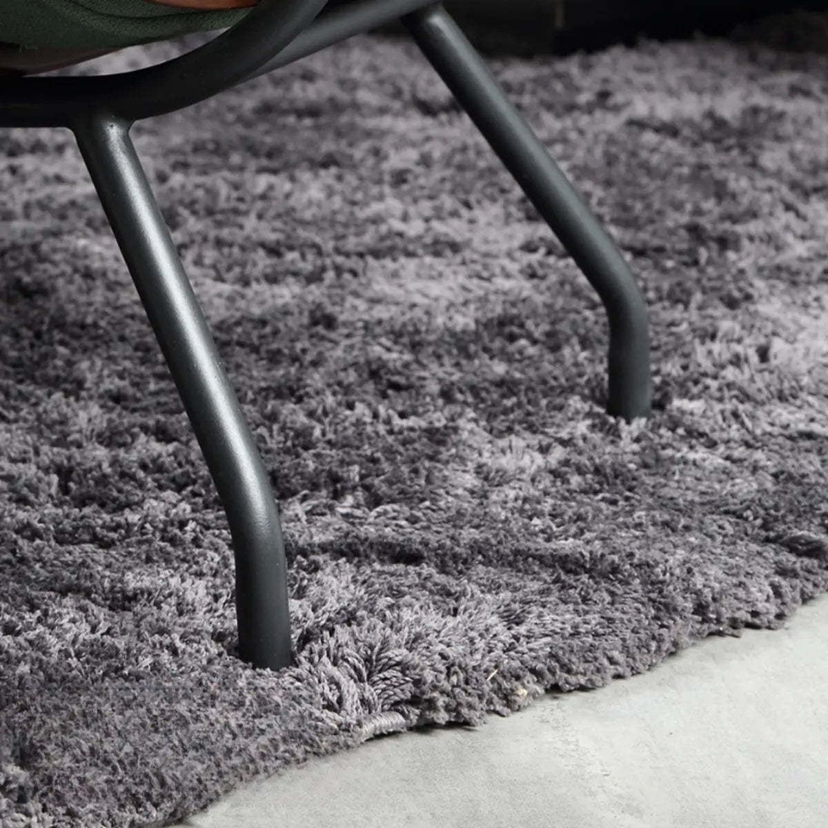 Ergonomic Green Tufted Back Spider Base Side Chair