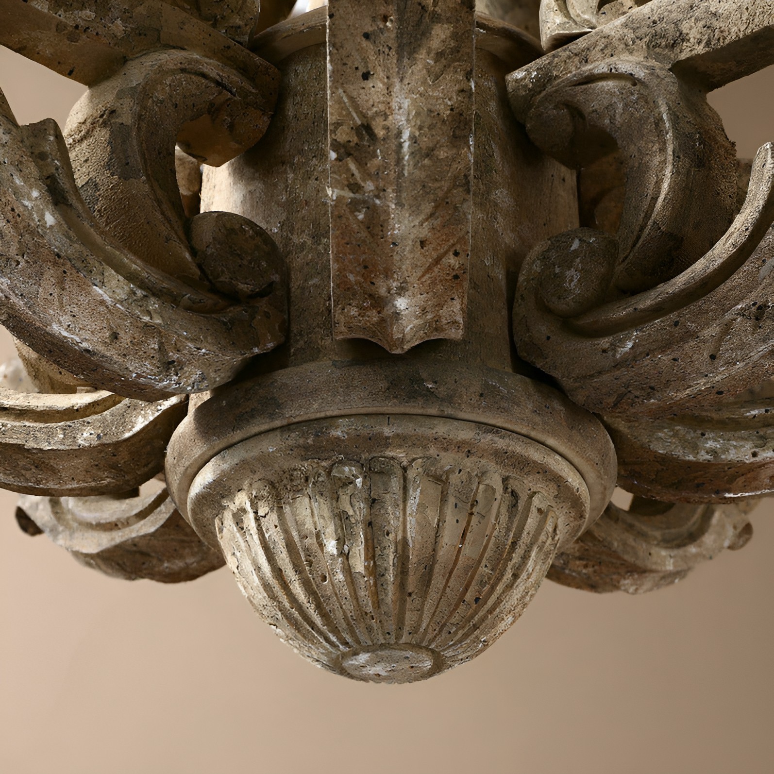 European Rustic Solid Wood 8-Light Chandelier