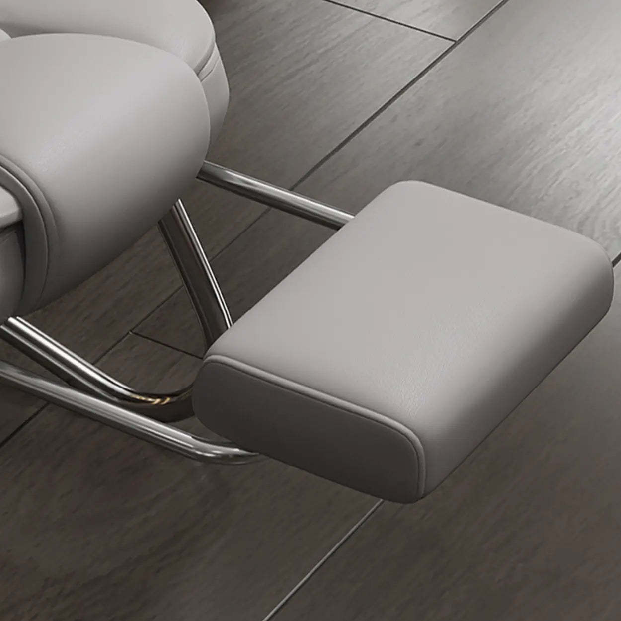Executive Leather High-Back Office Chair