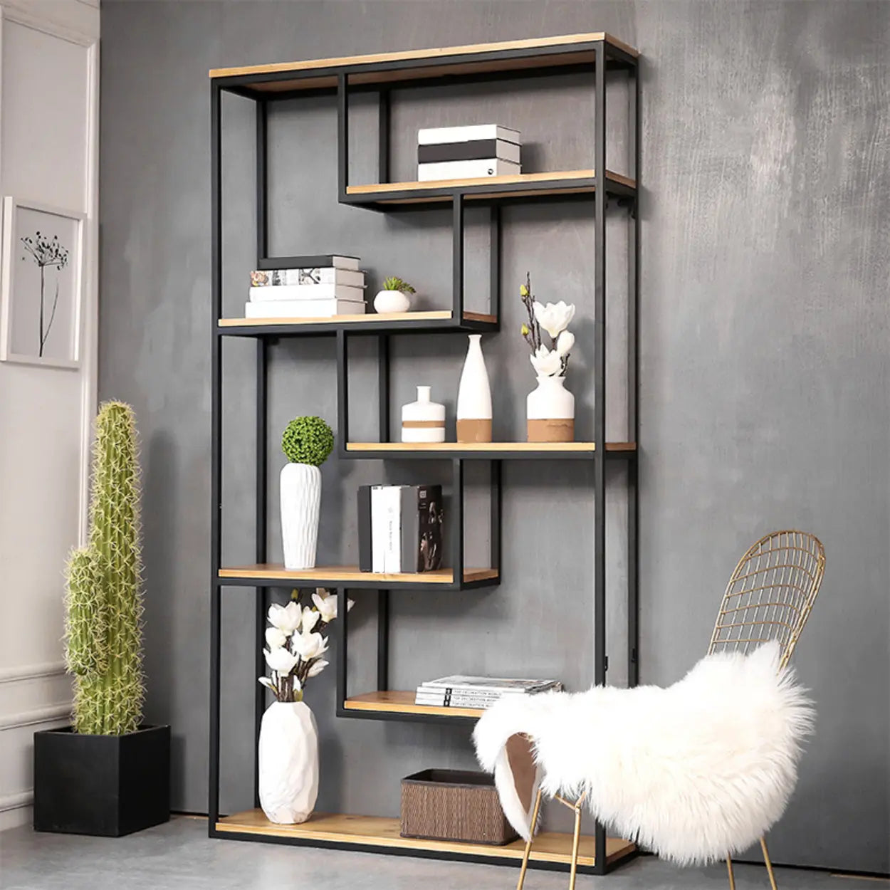 Fashion Black Iron Vertical Display Bookshelf