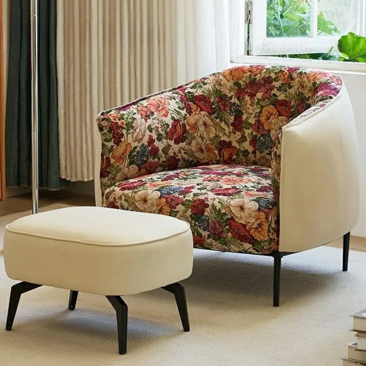 Flannel Floral Pattern Four Leg Arm Chair