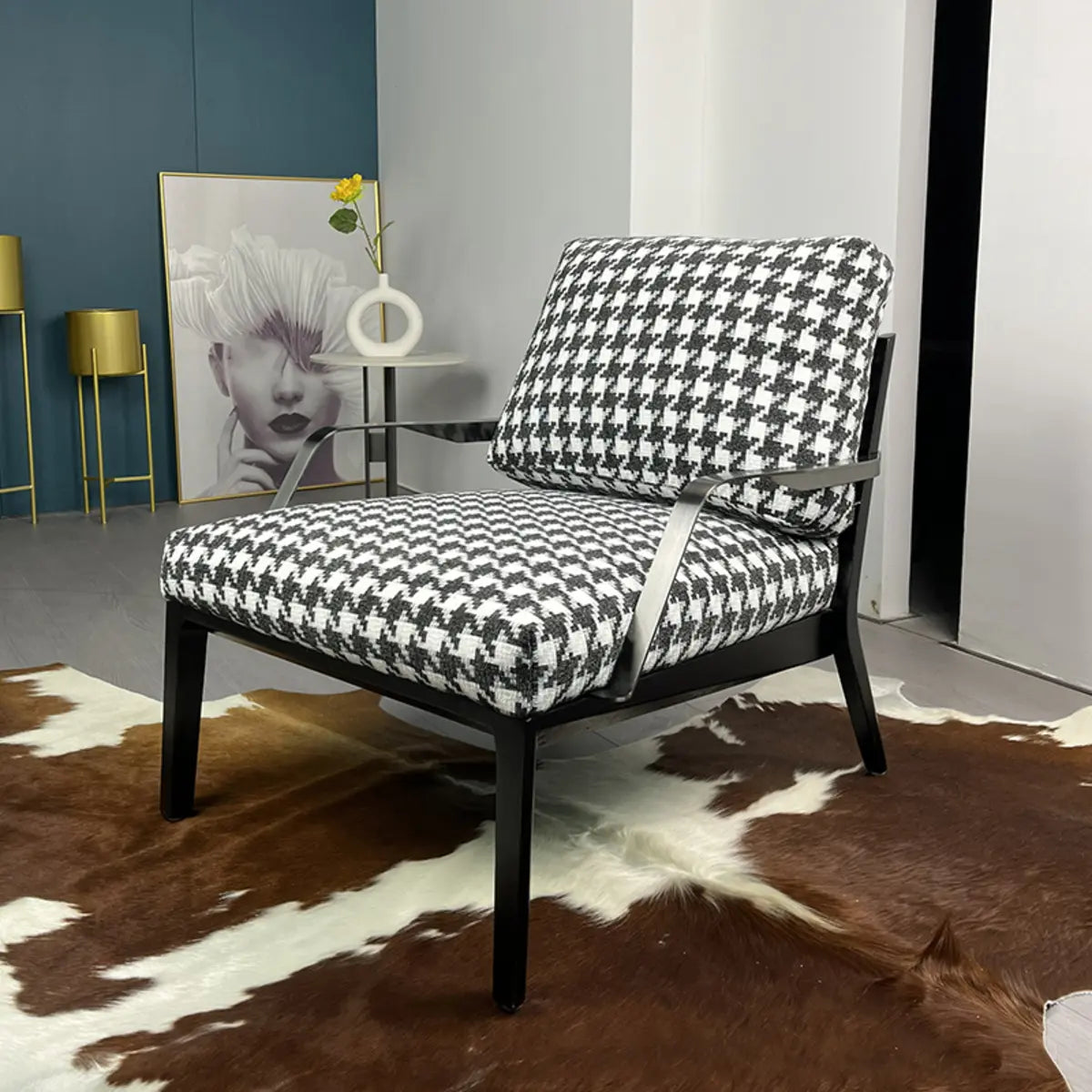 Flared-Arm Linen Black-Leg Armchair — Linen