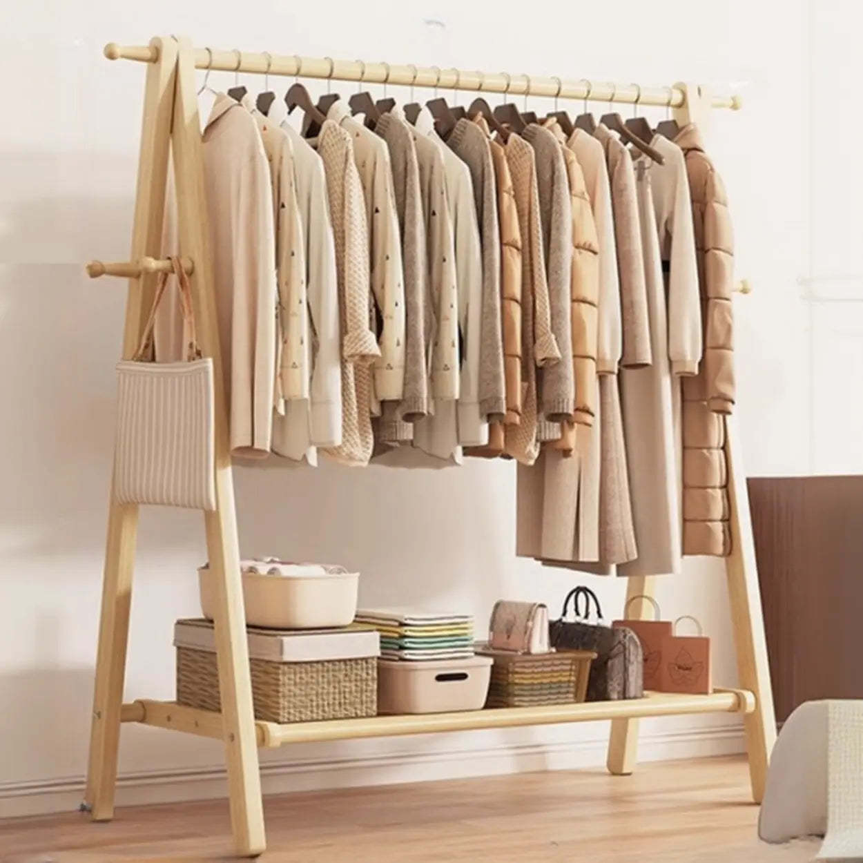 Foldable Beech Coat Rack with Hooks