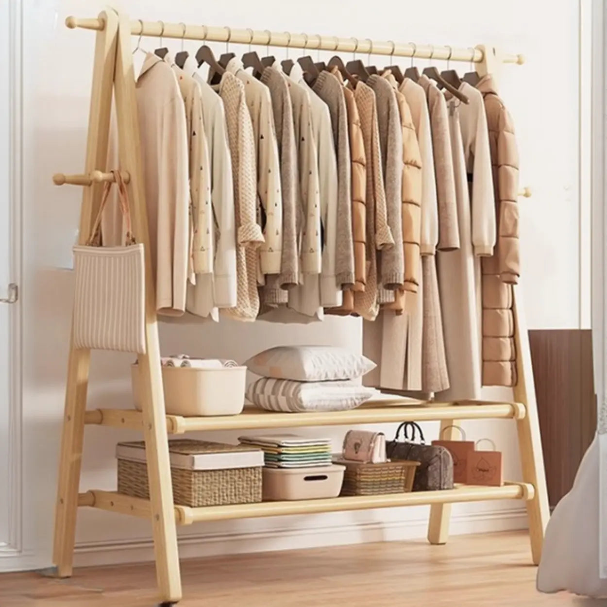 Foldable Beech Coat Rack with Hooks